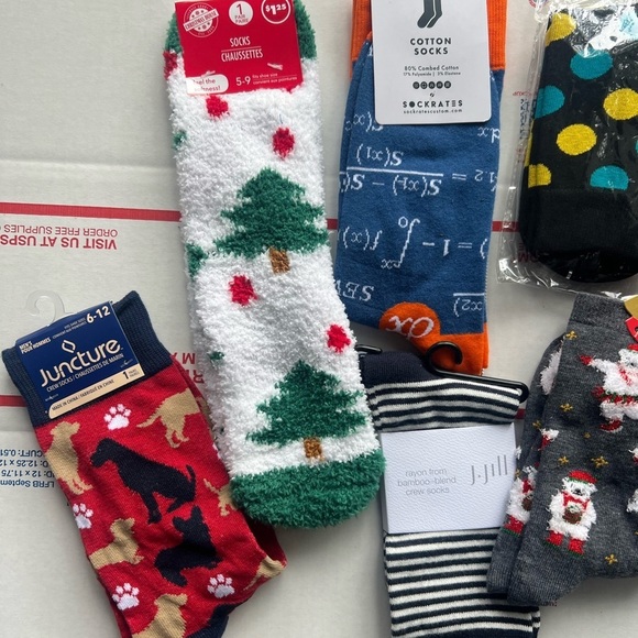 J. Jill Green and Blue Hosiery Collection - Picture 3 of 4